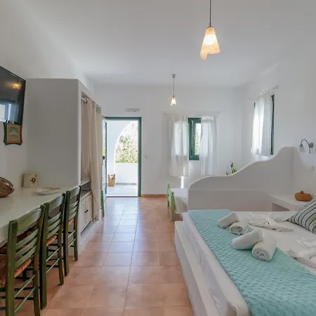 Anastasia's Garden Apartment *