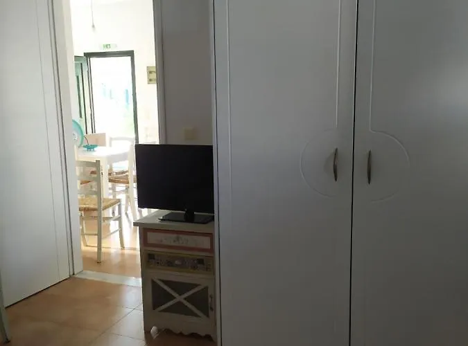 阿纳斯塔西娅花园酒店 *